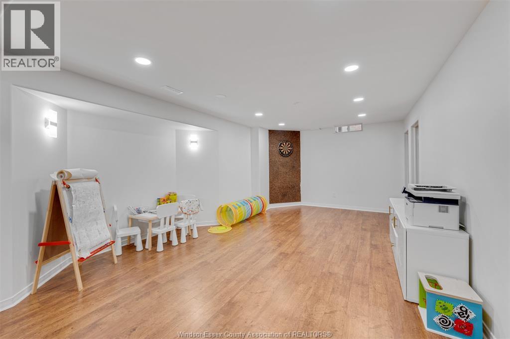 4259 Clubview, Burlington, Ontario  L7M 4X2 - Photo 46 - 26008221