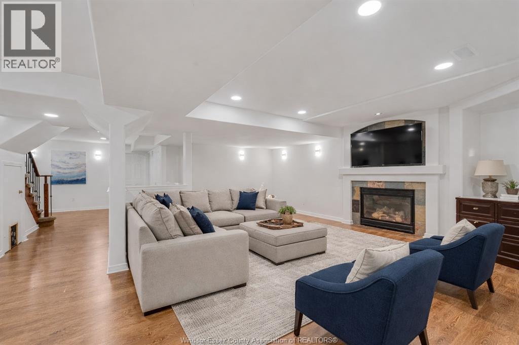 4259 Clubview, Burlington, Ontario  L7M 4X2 - Photo 47 - 26008221