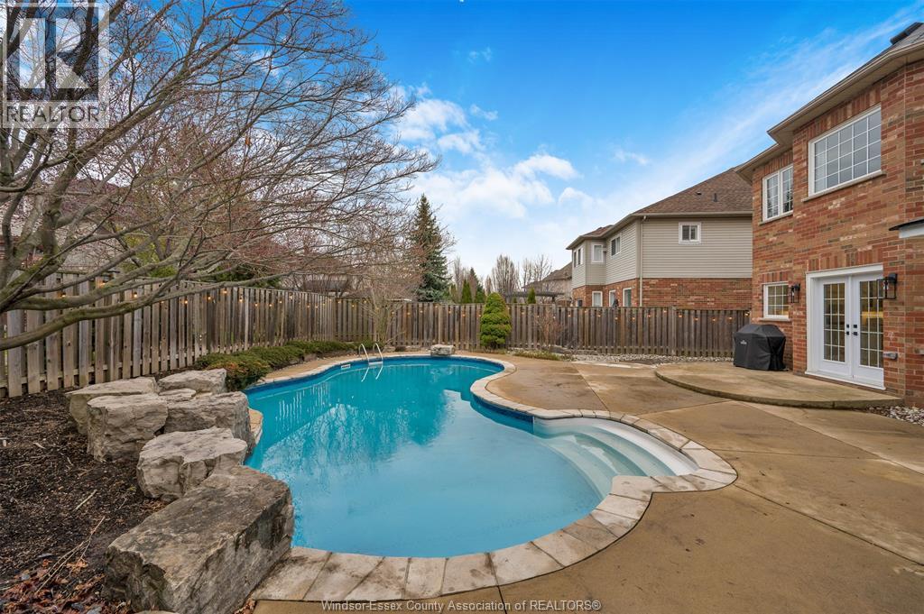 4259 Clubview, Burlington, Ontario  L7M 4X2 - Photo 6 - 26008221