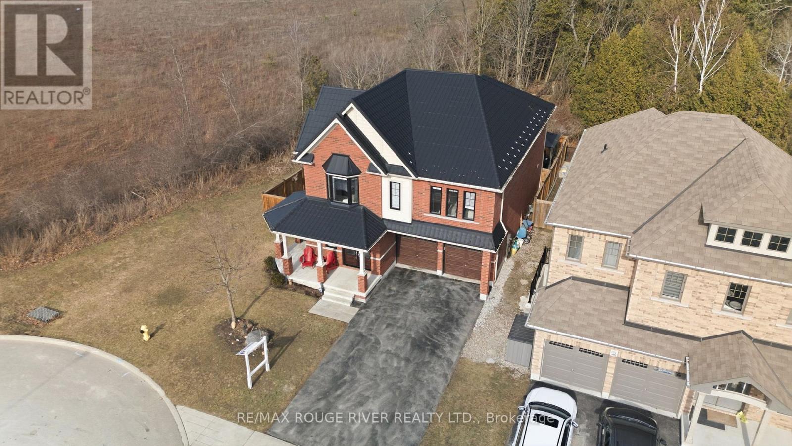 201 Varcoe Road, Clarington, Ontario  L1E 0J1 - Photo 2 - E13001610