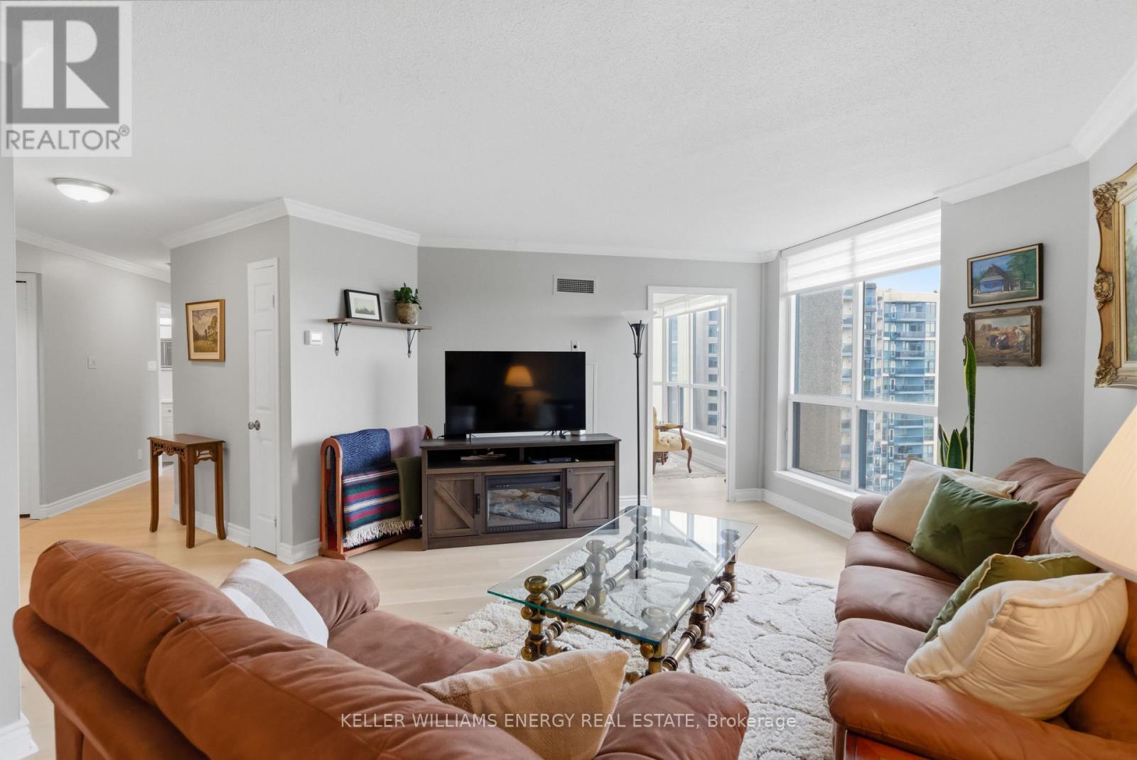 903 - 360 Watson Street W, Whitby, Ontario  L1N 9G2 - Photo 19 - E13001654