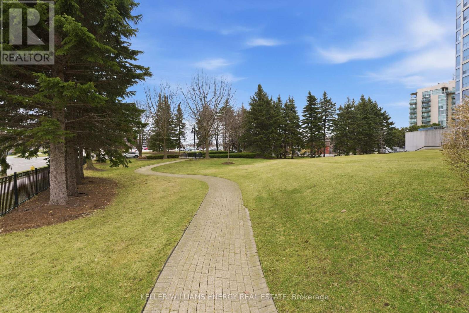 903 - 360 Watson Street W, Whitby, Ontario  L1N 9G2 - Photo 42 - E13001654