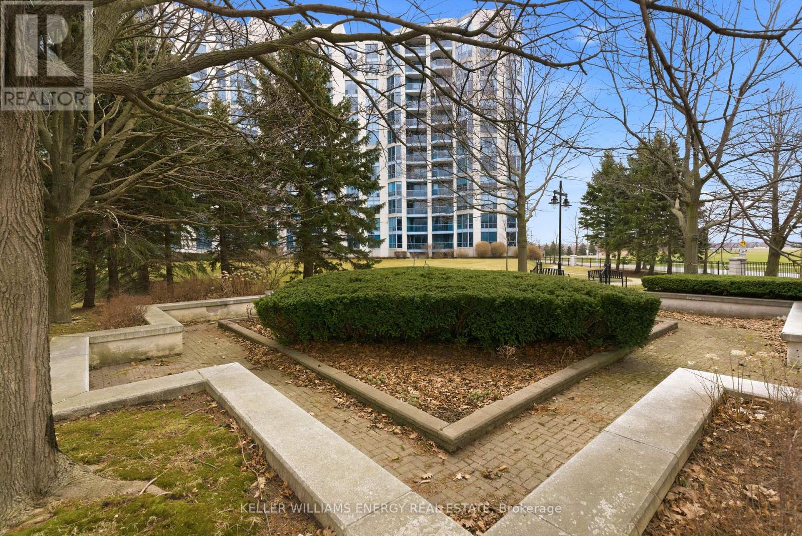 903 - 360 Watson Street W, Whitby, Ontario  L1N 9G2 - Photo 43 - E13001654