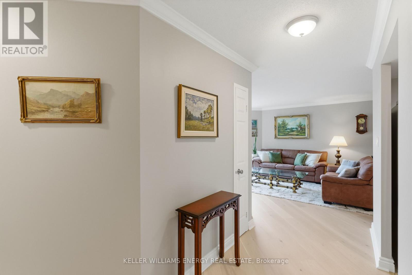 903 - 360 Watson Street W, Whitby, Ontario  L1N 9G2 - Photo 5 - E13001654