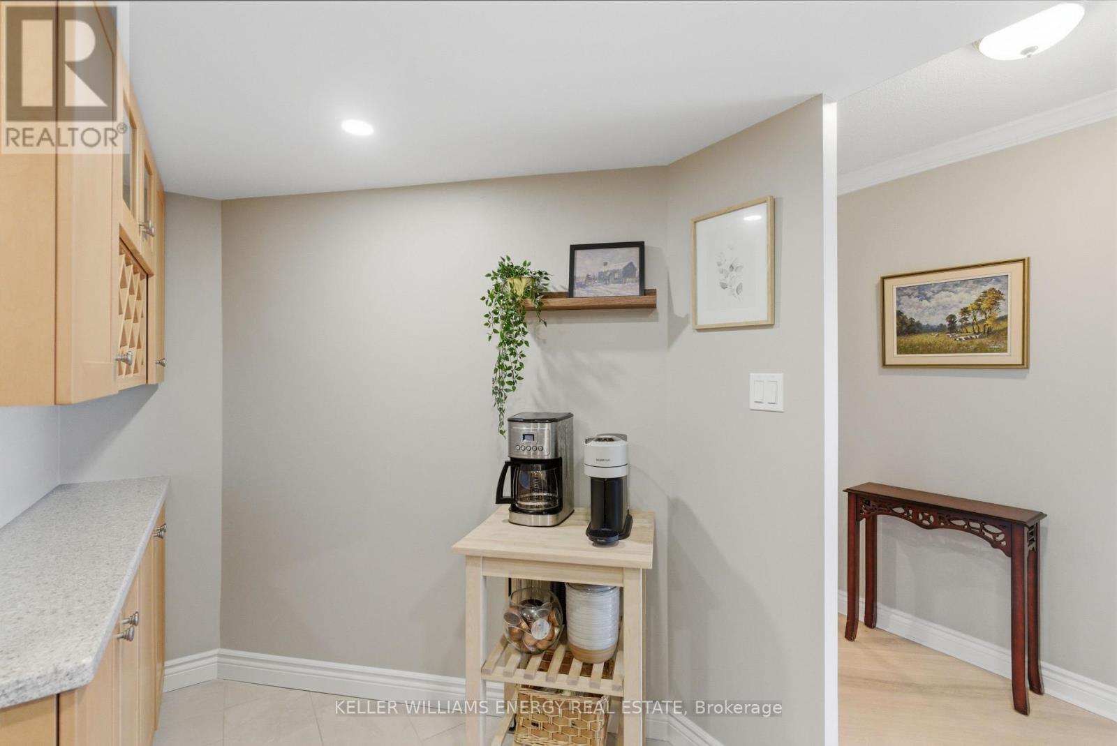 903 - 360 Watson Street W, Whitby, Ontario  L1N 9G2 - Photo 7 - E13001654