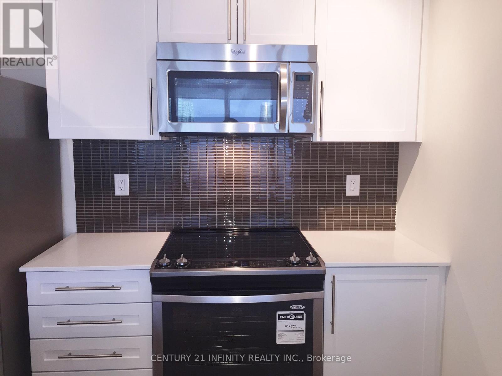 1705 - 4011 Brickstone Mews, Mississauga, Ontario  L5B 0J7 - Photo 5 - W13001796