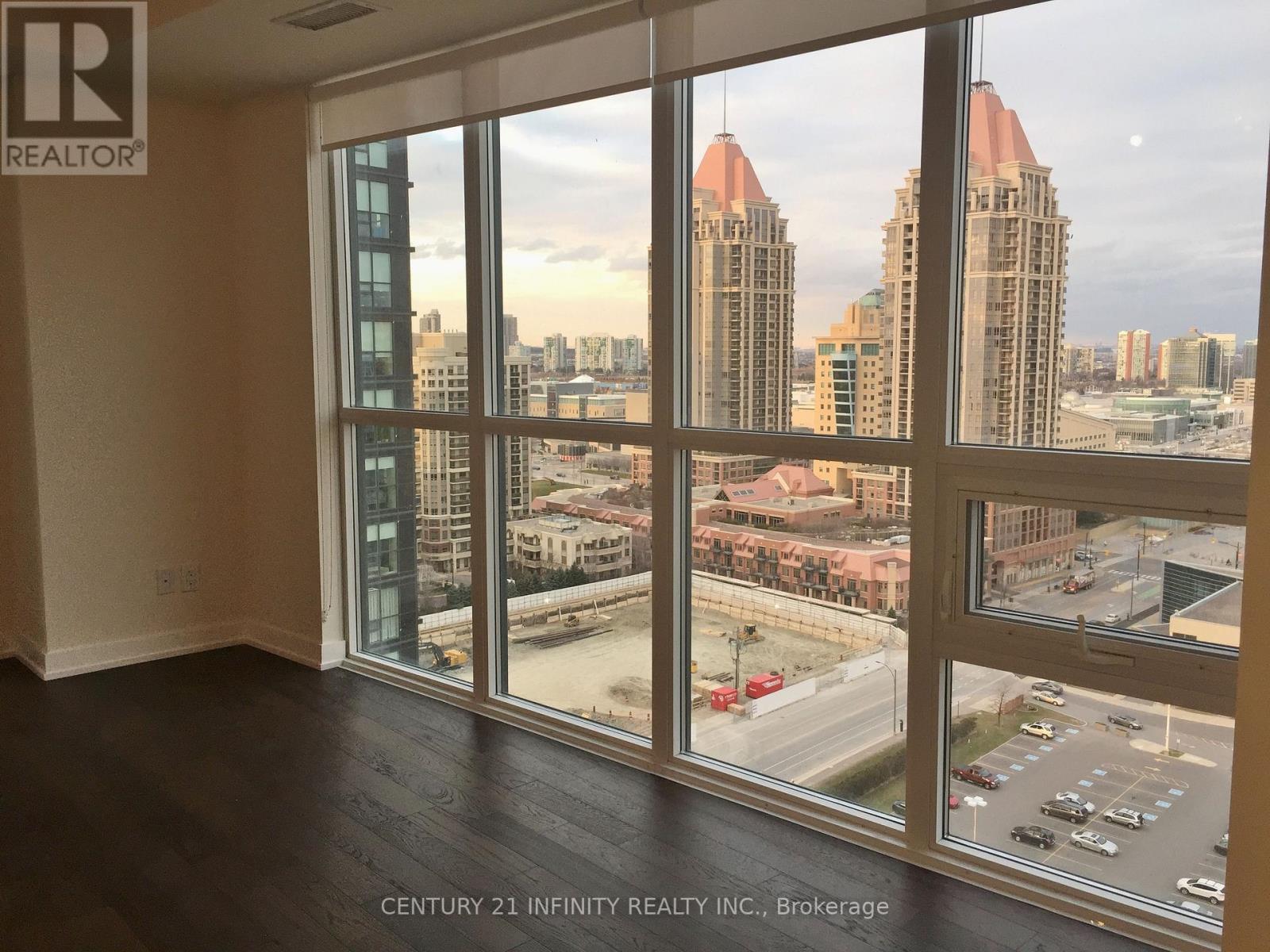 1705 - 4011 Brickstone Mews, Mississauga, Ontario  L5B 0J7 - Photo 9 - W13001796