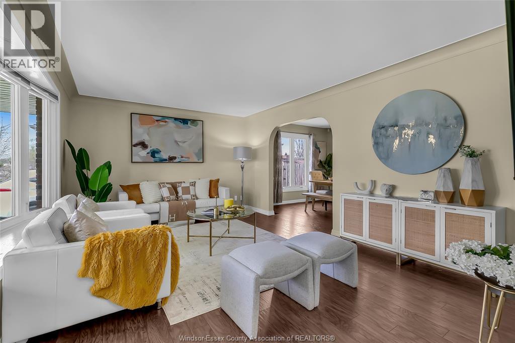 386 Woodridge, Tecumseh, Ontario  N8N 3A8 - Photo 4 - 26005798