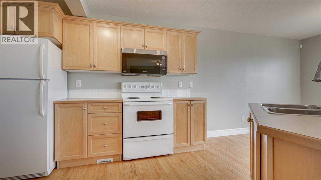 14 Arnold Close, Red Deer, Alberta  T4R 0H6 - Photo 12 - A2299006