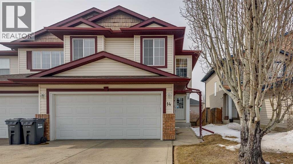 14 Arnold Close, Red Deer, Alberta  T4R 0H6 - Photo 1 - A2299006