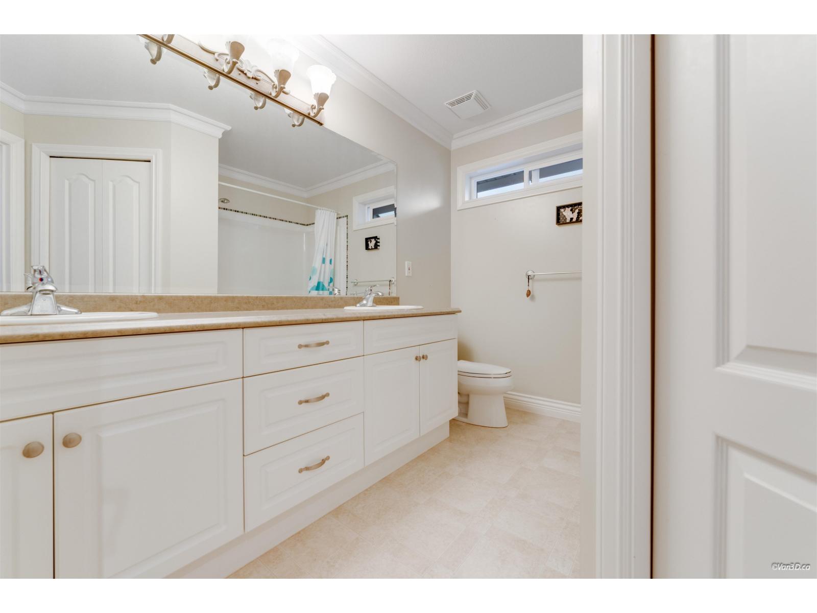 2110 Indian Fort Drive, Surrey, British Columbia  V4A 3L8 - Photo 37 - R3095071