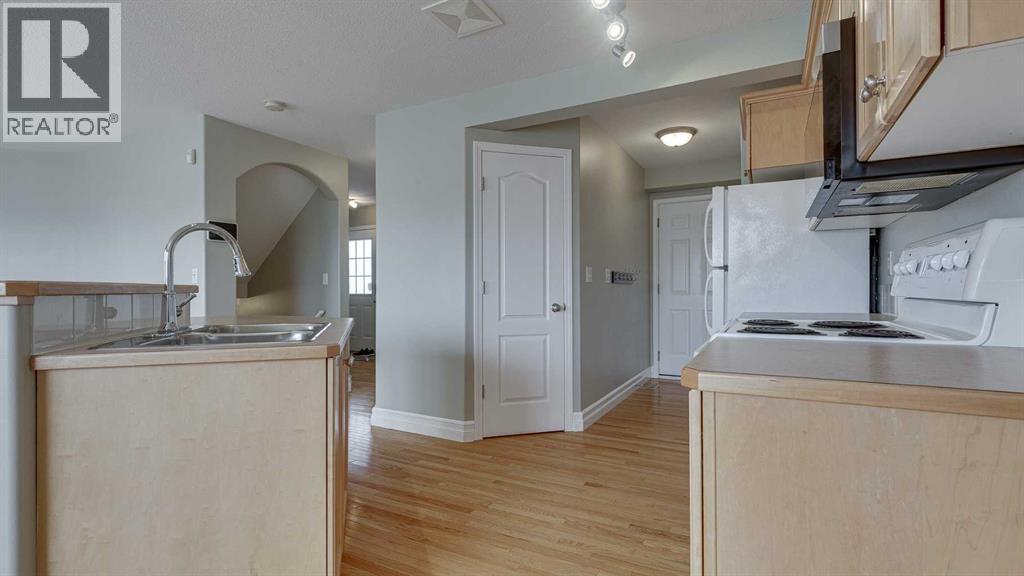 14 Arnold Close, Red Deer, Alberta  T4R 0H6 - Photo 10 - A2299006