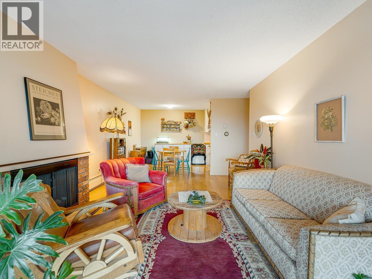 307 5340 Hastings Street, Burnaby, British Columbia  V5B 1R1 - Photo 3 - R3102914