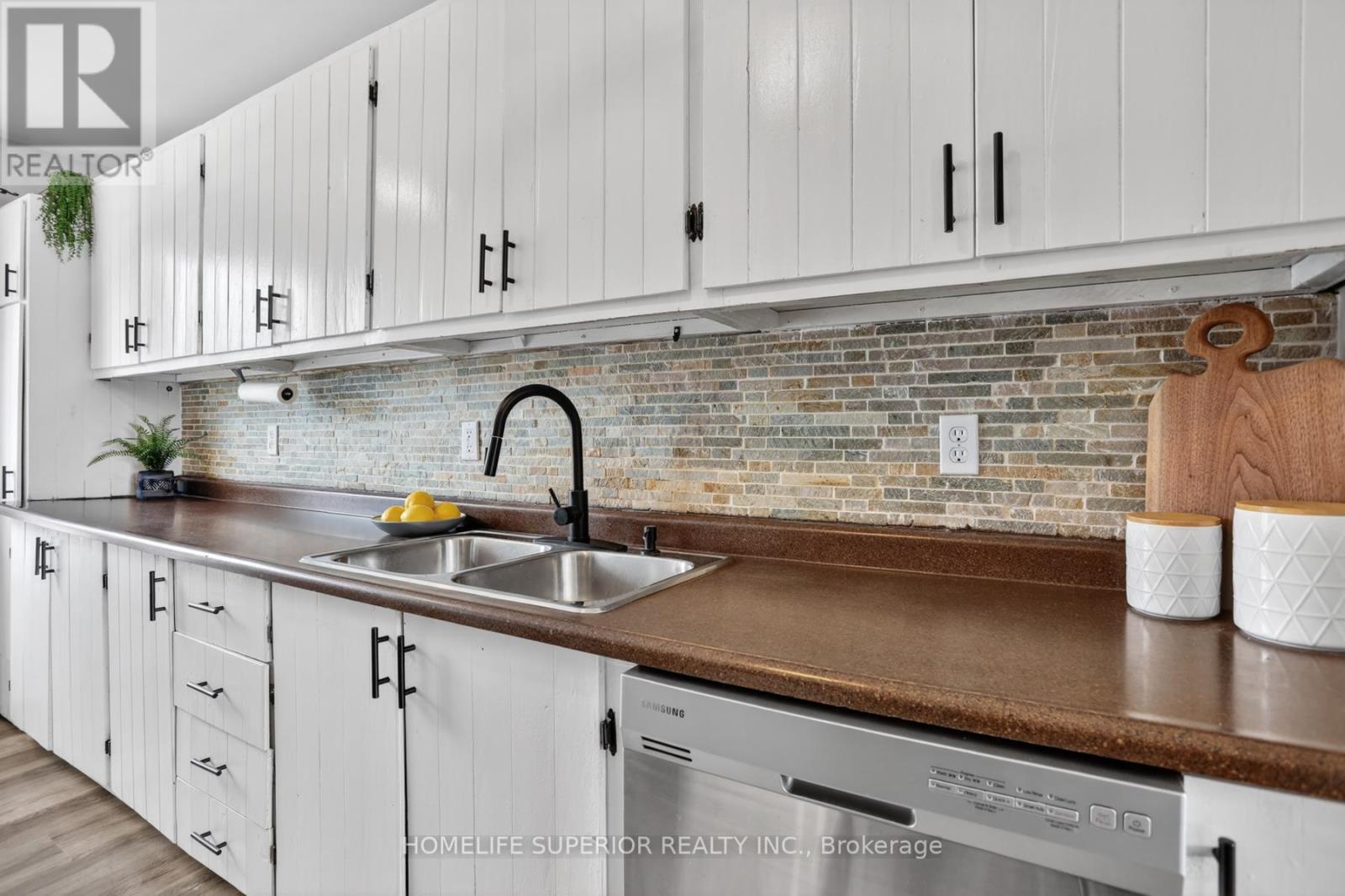 42 Arthur Mark Drive, Port Hope, Ontario  L1A 3X1 - Photo 9 - X13001594