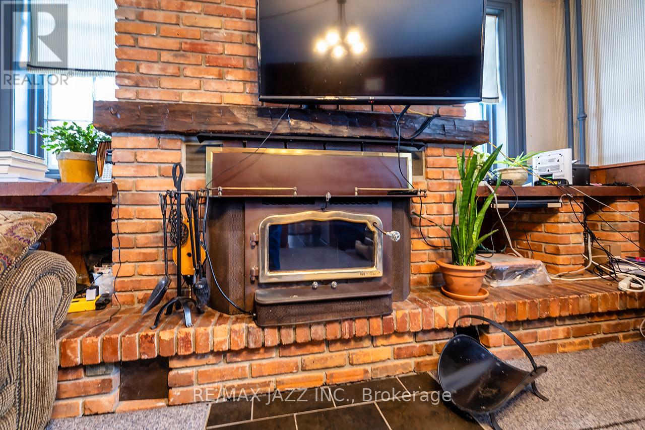 22 Francis Street, Kawartha Lakes, Ontario  K9V 3R6 - Photo 20 - X13001656