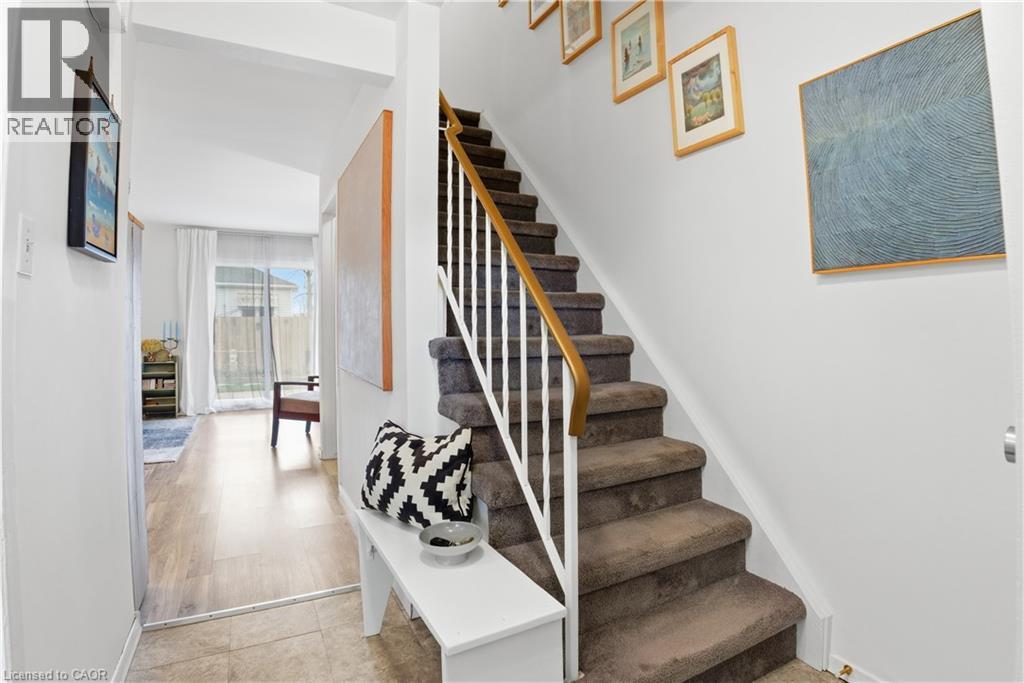 63 Empire Street Unit 2, Welland, Ontario  L3B 2L3 - Photo 2 - 40820302