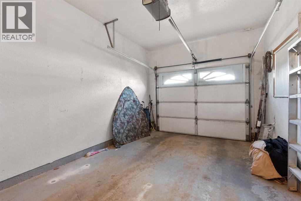 4102 Silverpark Estates Close, Olds, Alberta  T4H 1B4 - Photo 35 - A2289940