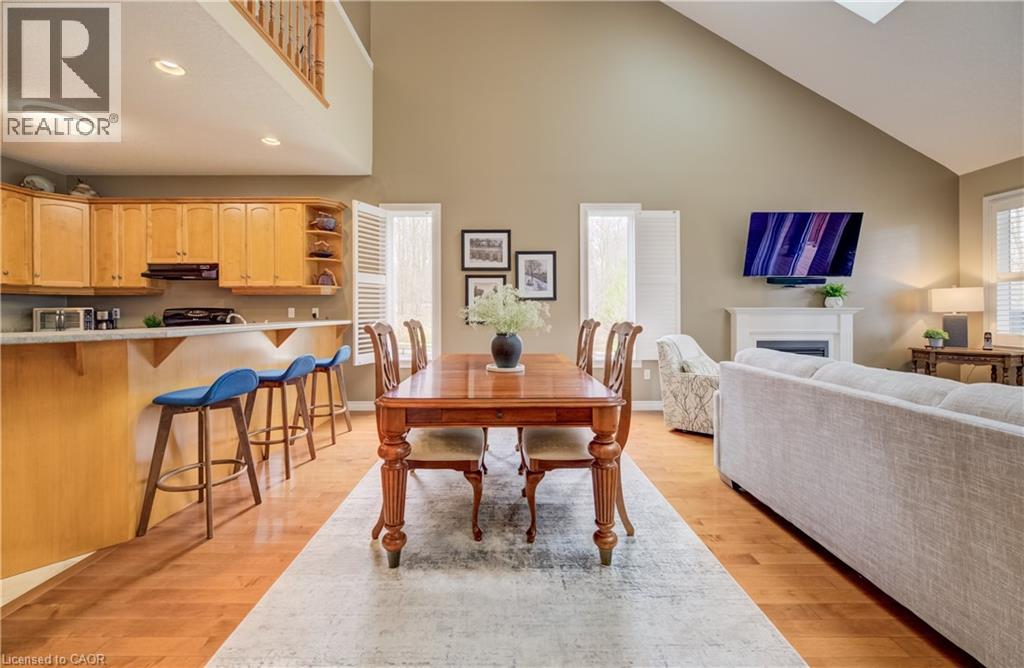 560 Springwater Drive, Waterloo, Ontario  N2V 2K6 - Photo 12 - 40821009