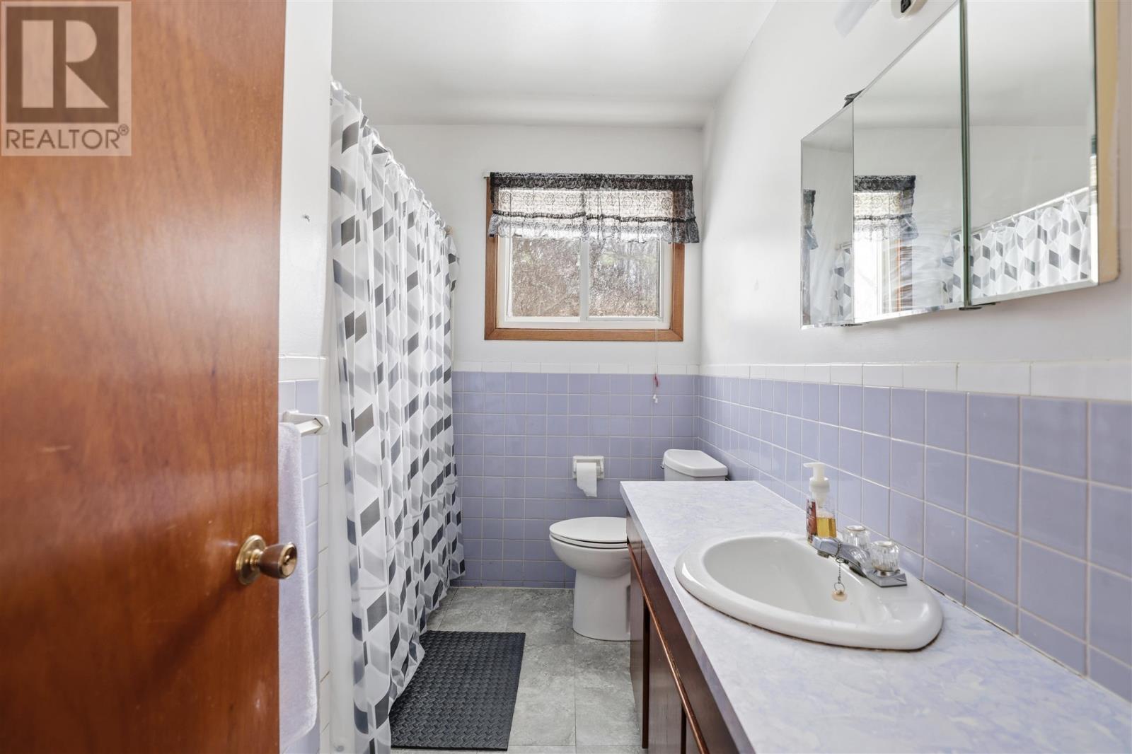 8 Ransome Dr, Sault Ste. Marie, Ontario  P6C 1N2 - Photo 13 - SM260682