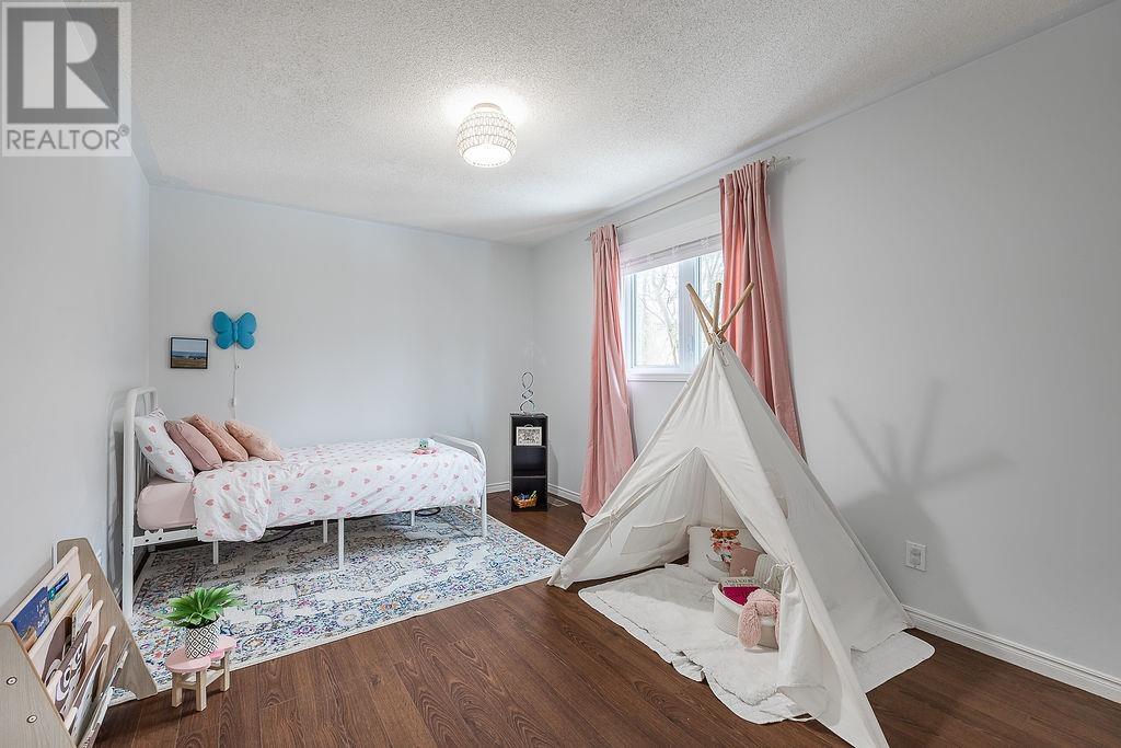 27 Plummer Cres, Sault Ste. Marie, Ontario  P6B 6E4 - Photo 26 - SM260695