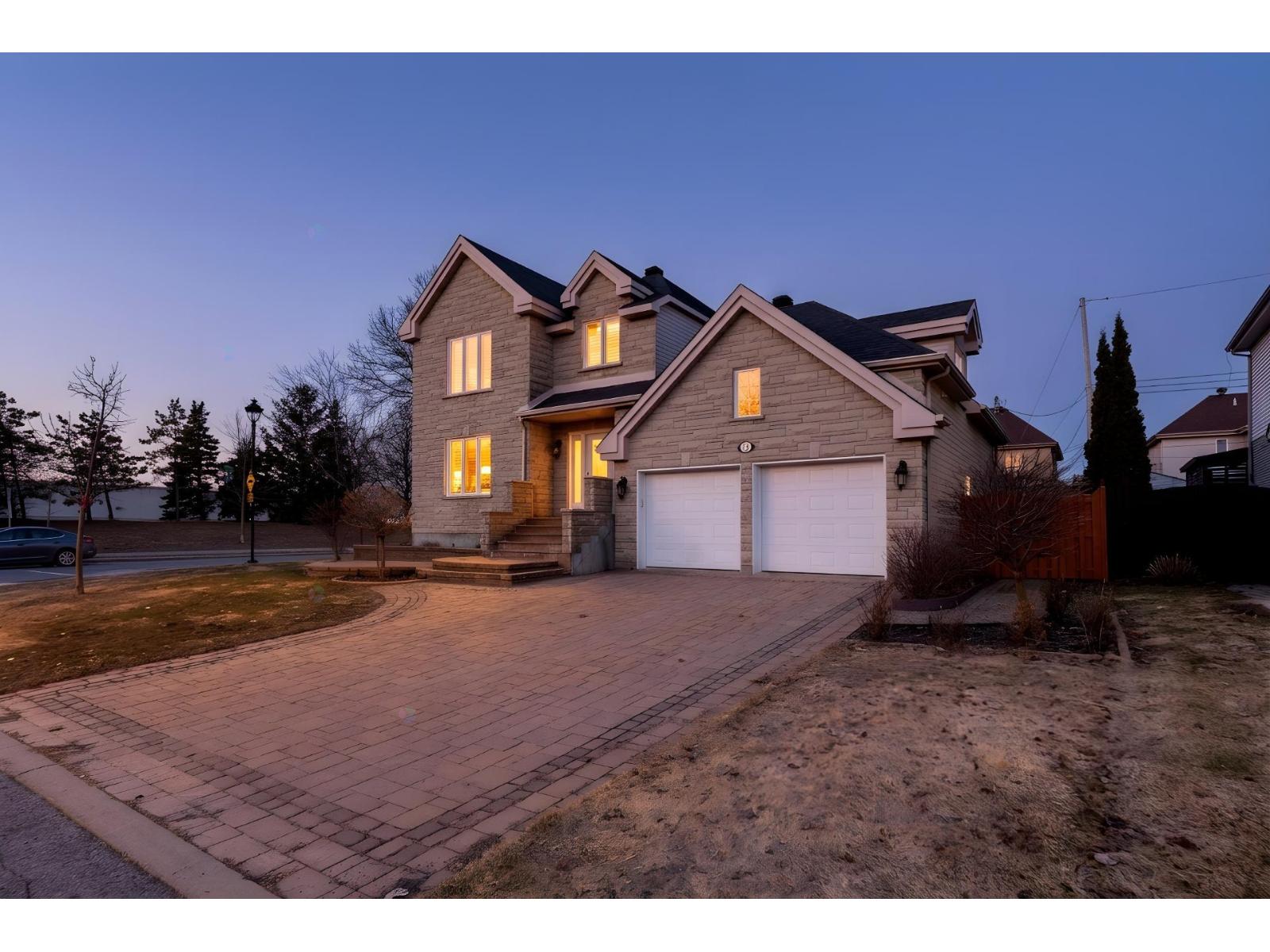 60 Rue Théorêt Kirkland Quebec Canada H9J4A4 3
