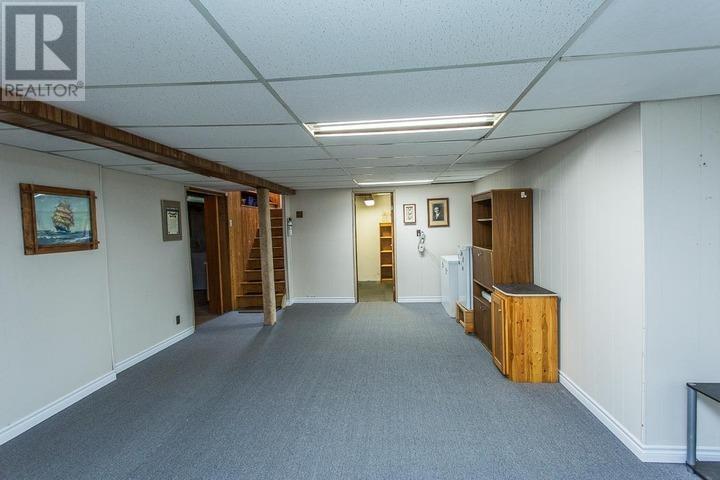 593 Pine St, Sault Ste. Marie, Ontario  P6B 3E8 - Photo 17 - SM260696