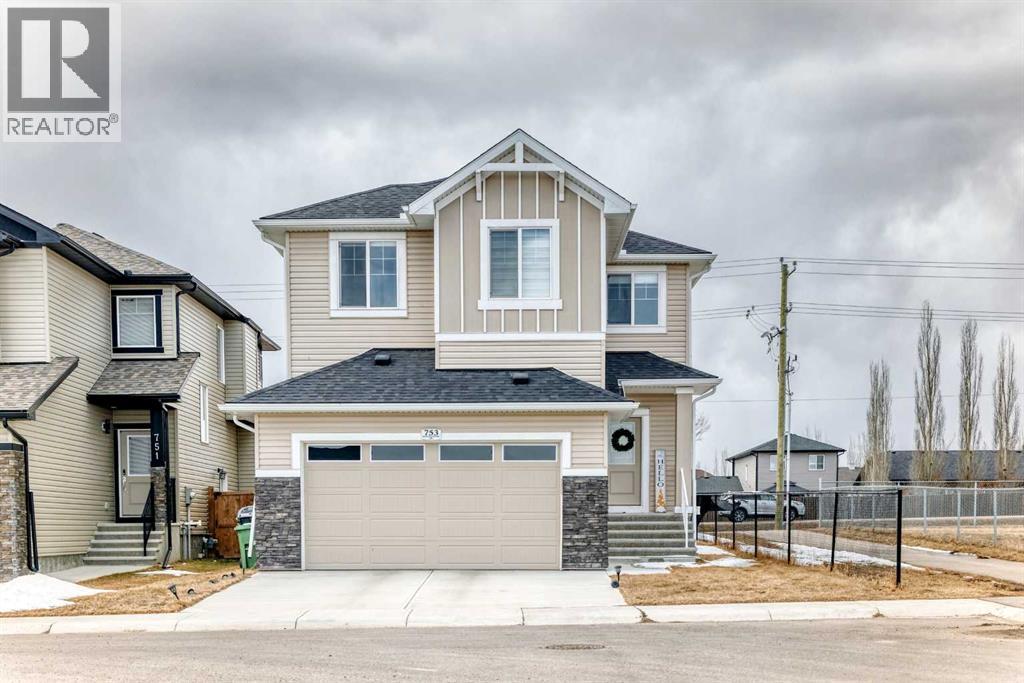 753 Edgefield Crescent, Strathmore, Alberta  T1P 1H5 - Photo 1 - A2299640