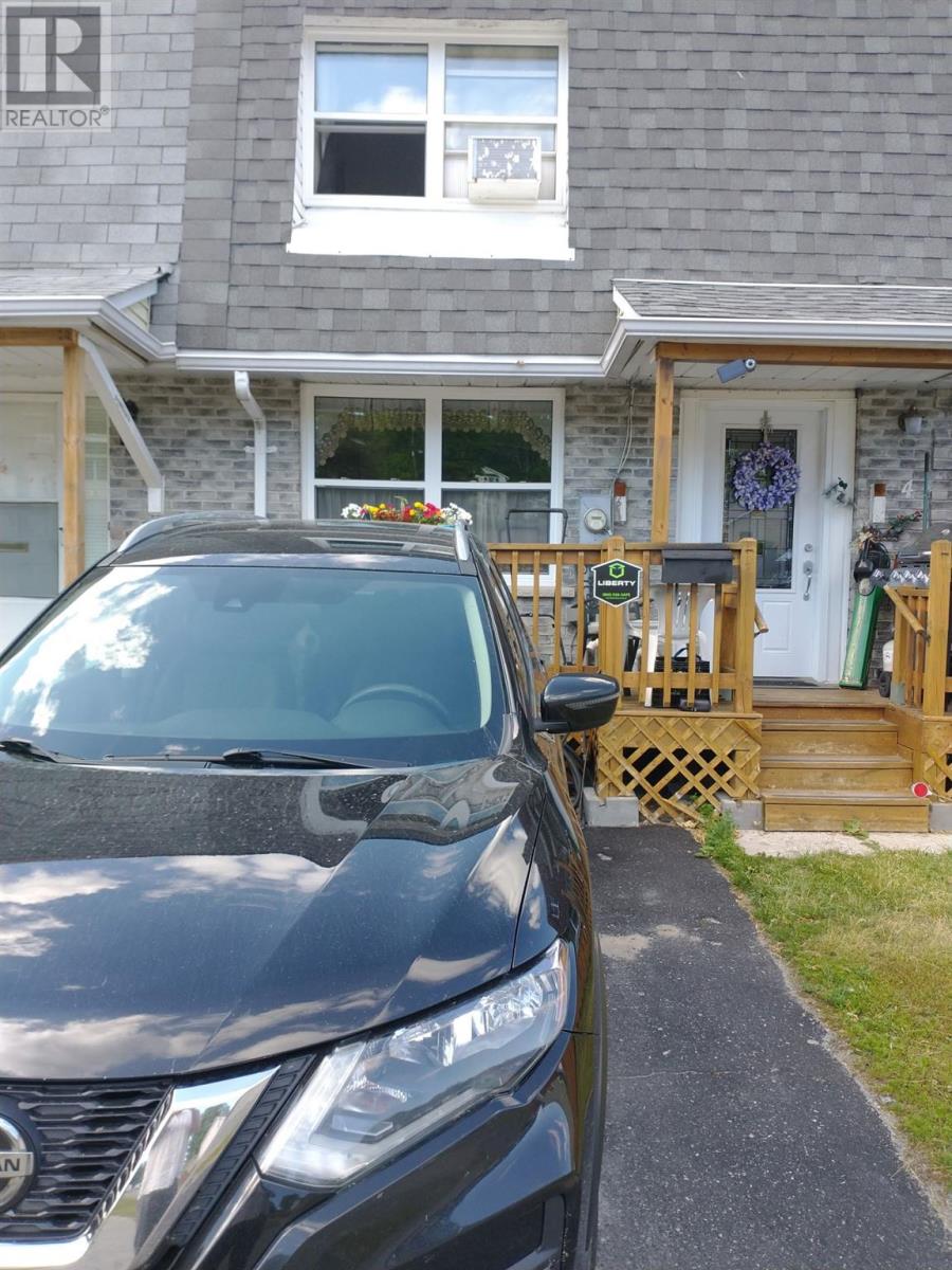 4 Bailey LN, ELLIOT LAKE, Ontario