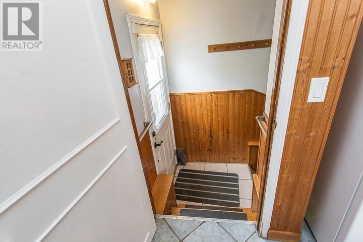 593 Pine St, Sault Ste. Marie, Ontario  P6B 3E8 - Photo 15 - SM260696