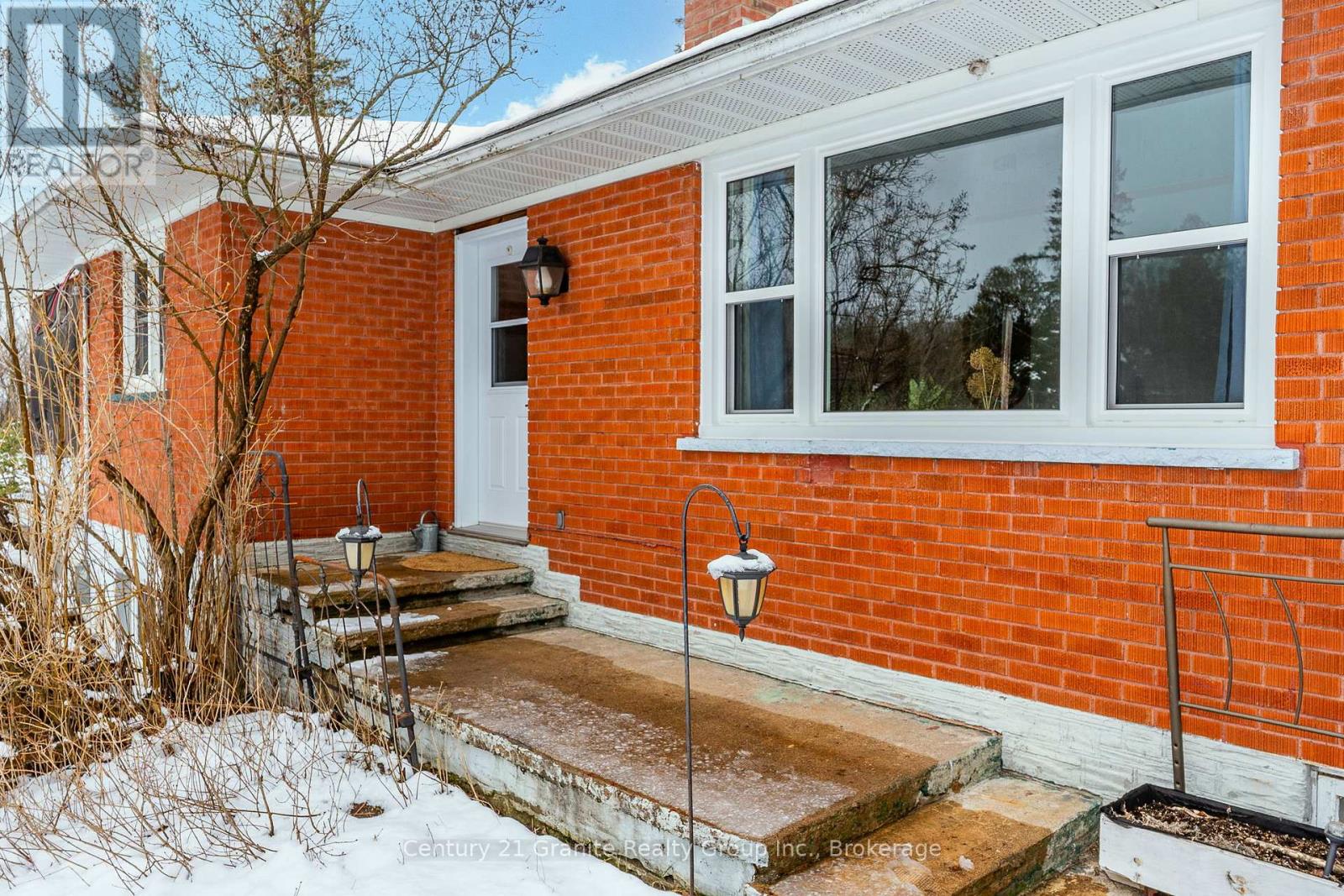 1523 County Road 21 Road, Minden Hills, Ontario K0M 2K0 - Photo 2 - X13001586