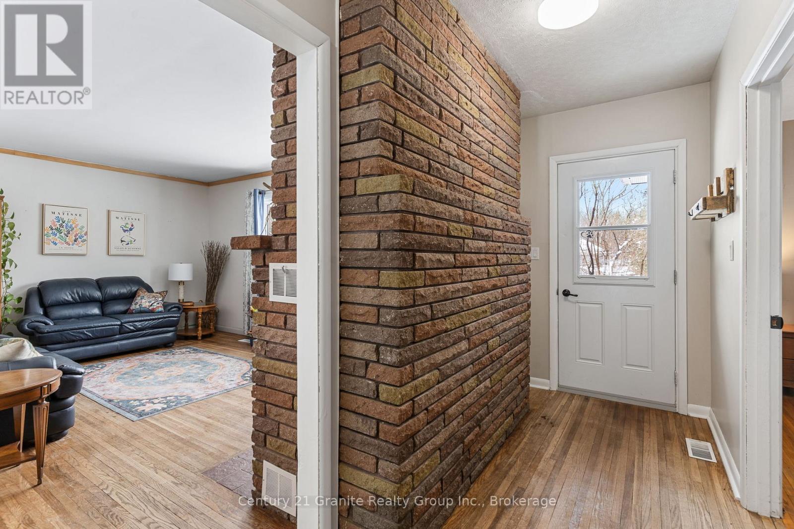 1523 County Road 21 Road, Minden Hills, Ontario K0M 2K0 - Photo 3 - X13001586