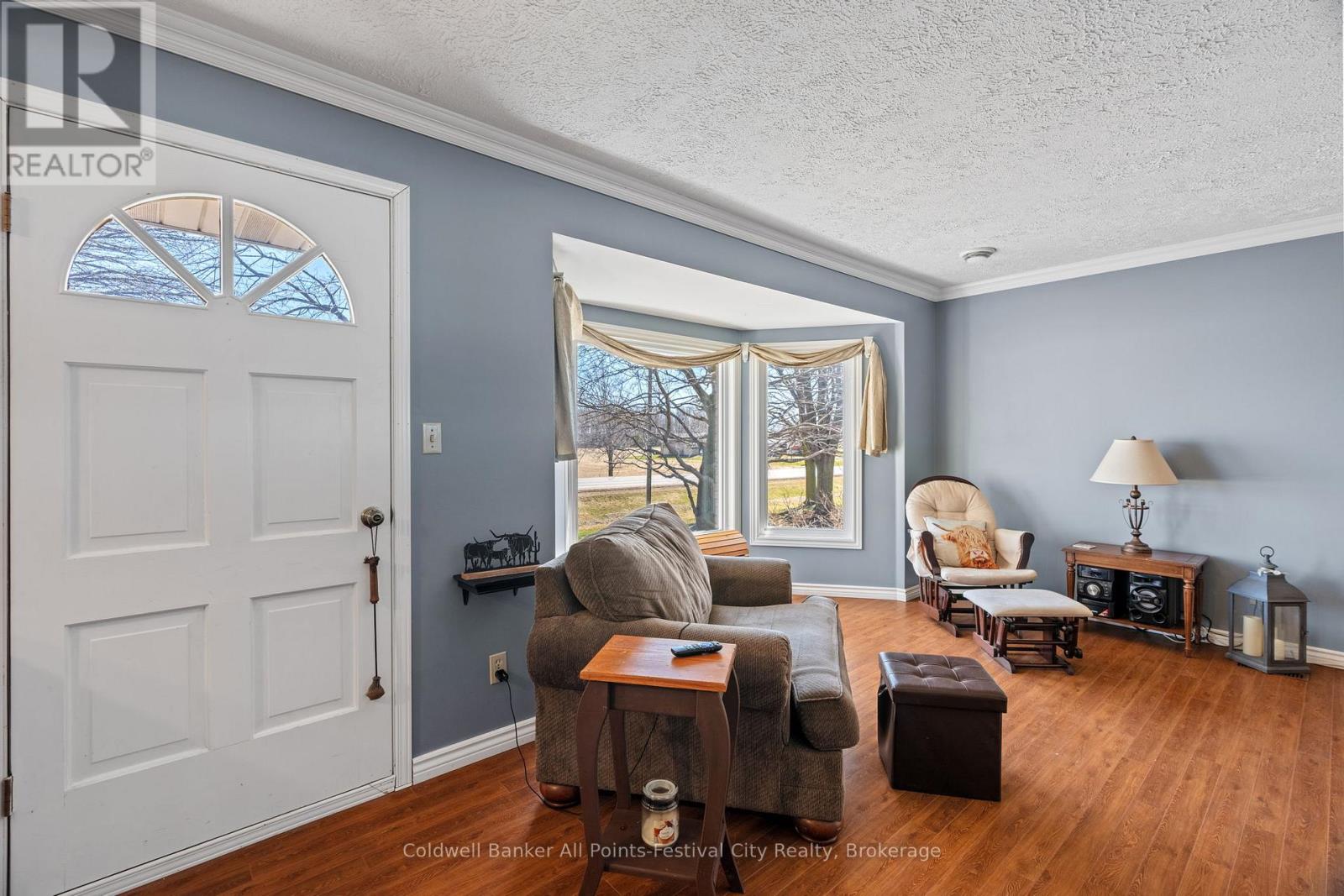 1 Crawford Street, North Huron, Ontario  N0G 2H0 - Photo 14 - X13001744