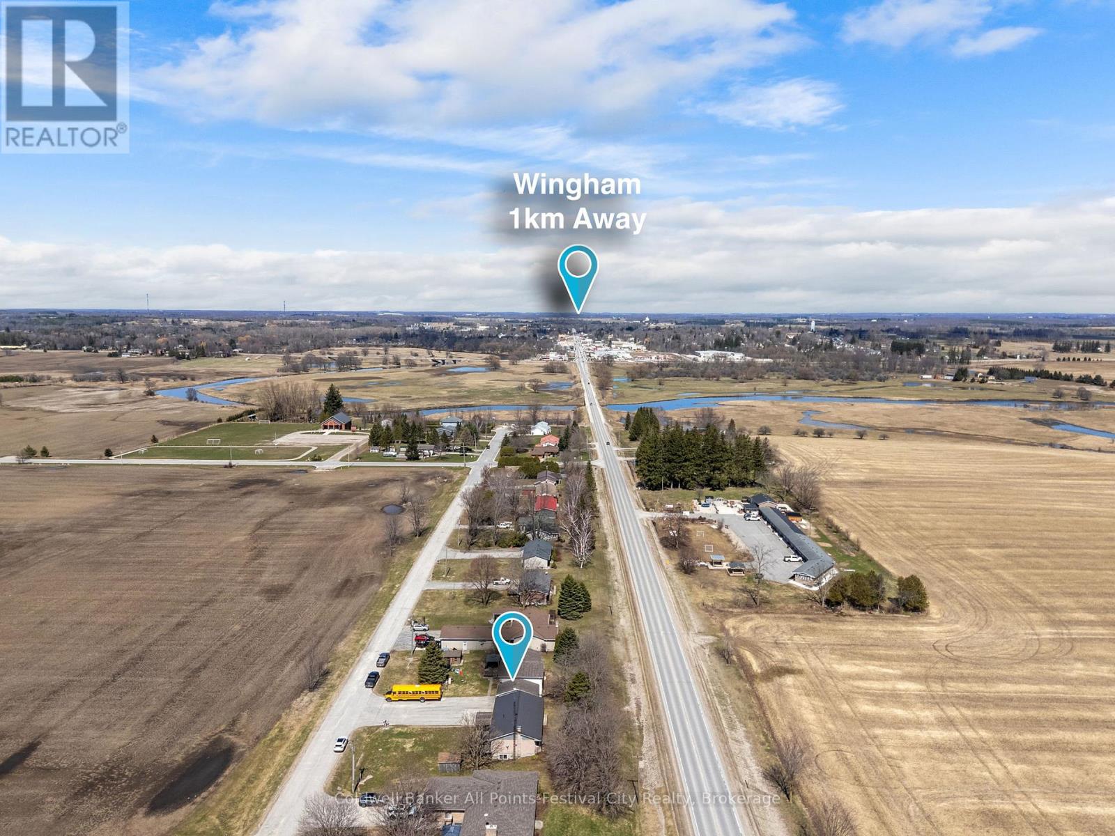 1 Crawford Street, North Huron, Ontario  N0G 2H0 - Photo 2 - X13001744