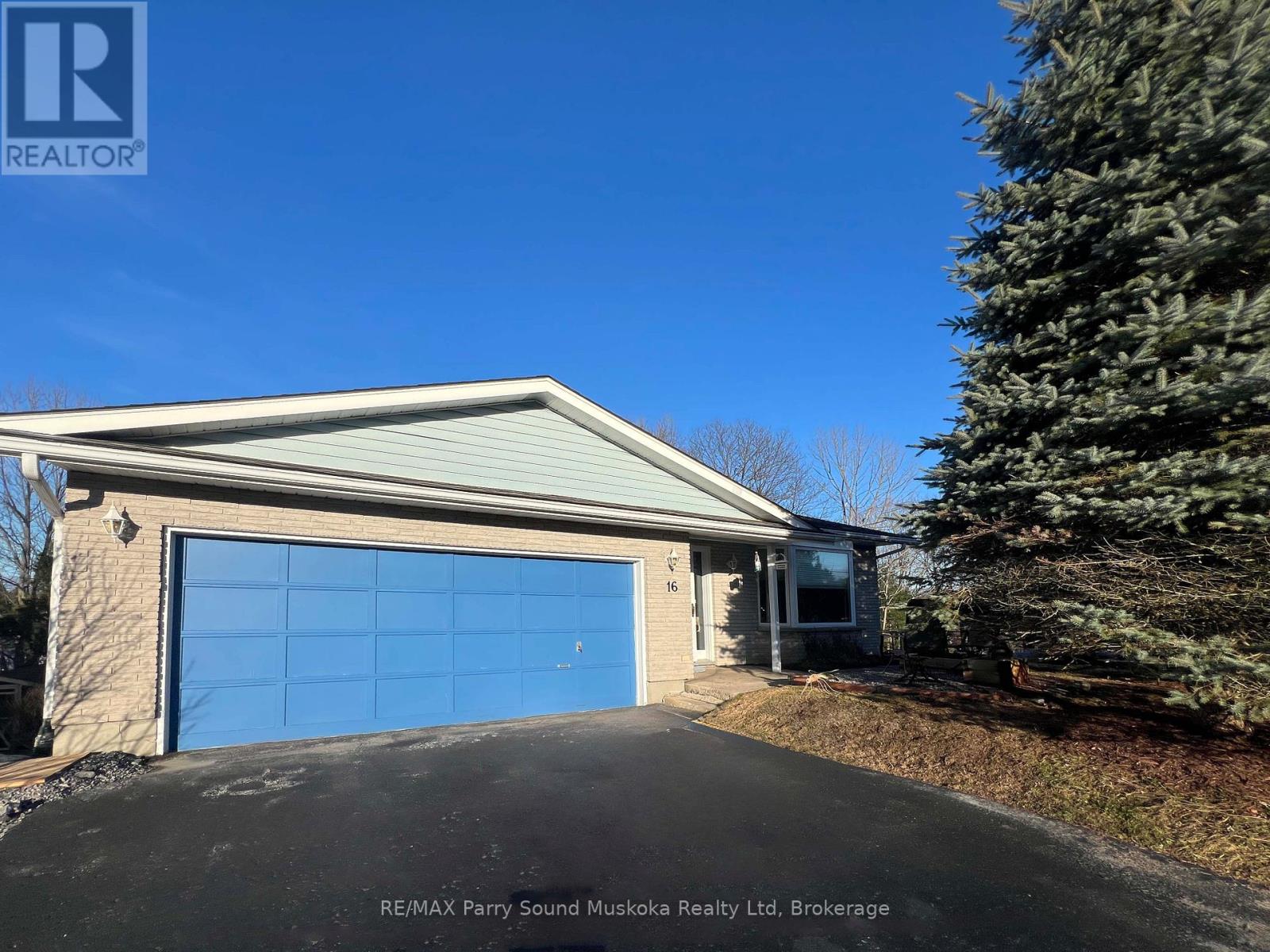 16 Macklaim Drive, Parry Sound, Ontario  P2A 2Z2 - Photo 5 - X13001828