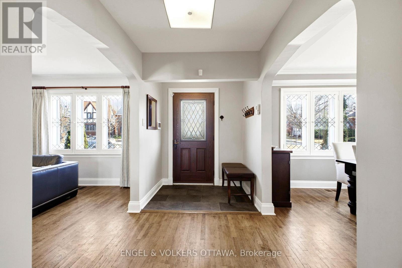 137 Kenilworth Street, Ottawa, Ontario  K1Y 3Z6 - Photo 2 - X13001494