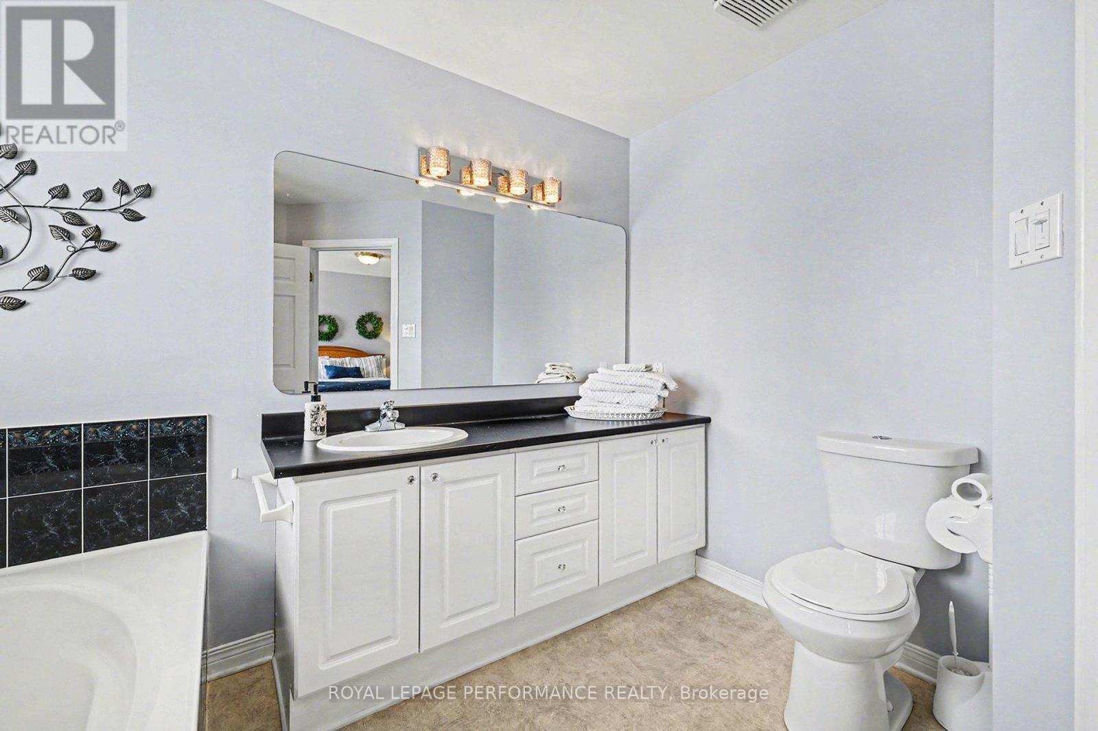 214 Windhurst Drive, Ottawa, Ontario  K2G 6H9 - Photo 22 - X13001546