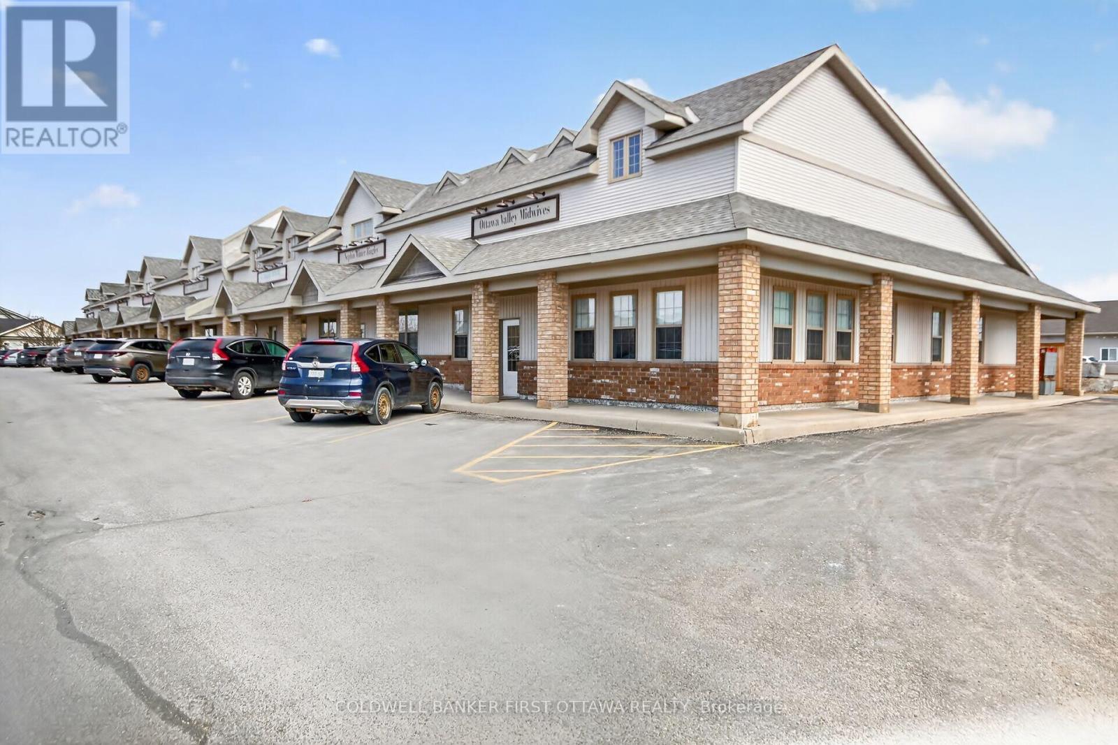 3 - 1 COSTELLO DRIVE, Carleton Place, Ontario