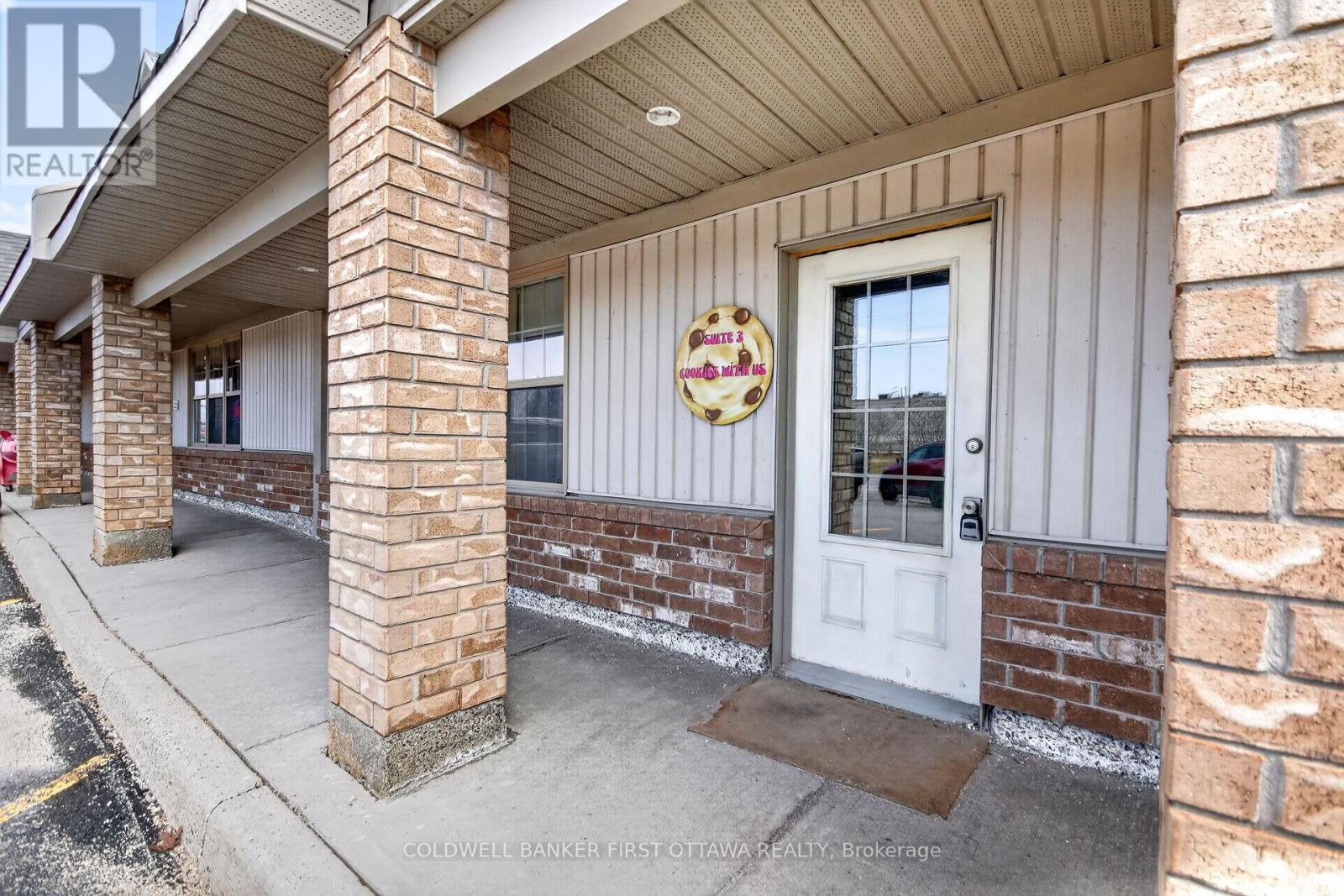 3 - 1 Costello Drive, Carleton Place, Ontario  K7C 0B4 - Photo 3 - X13001582