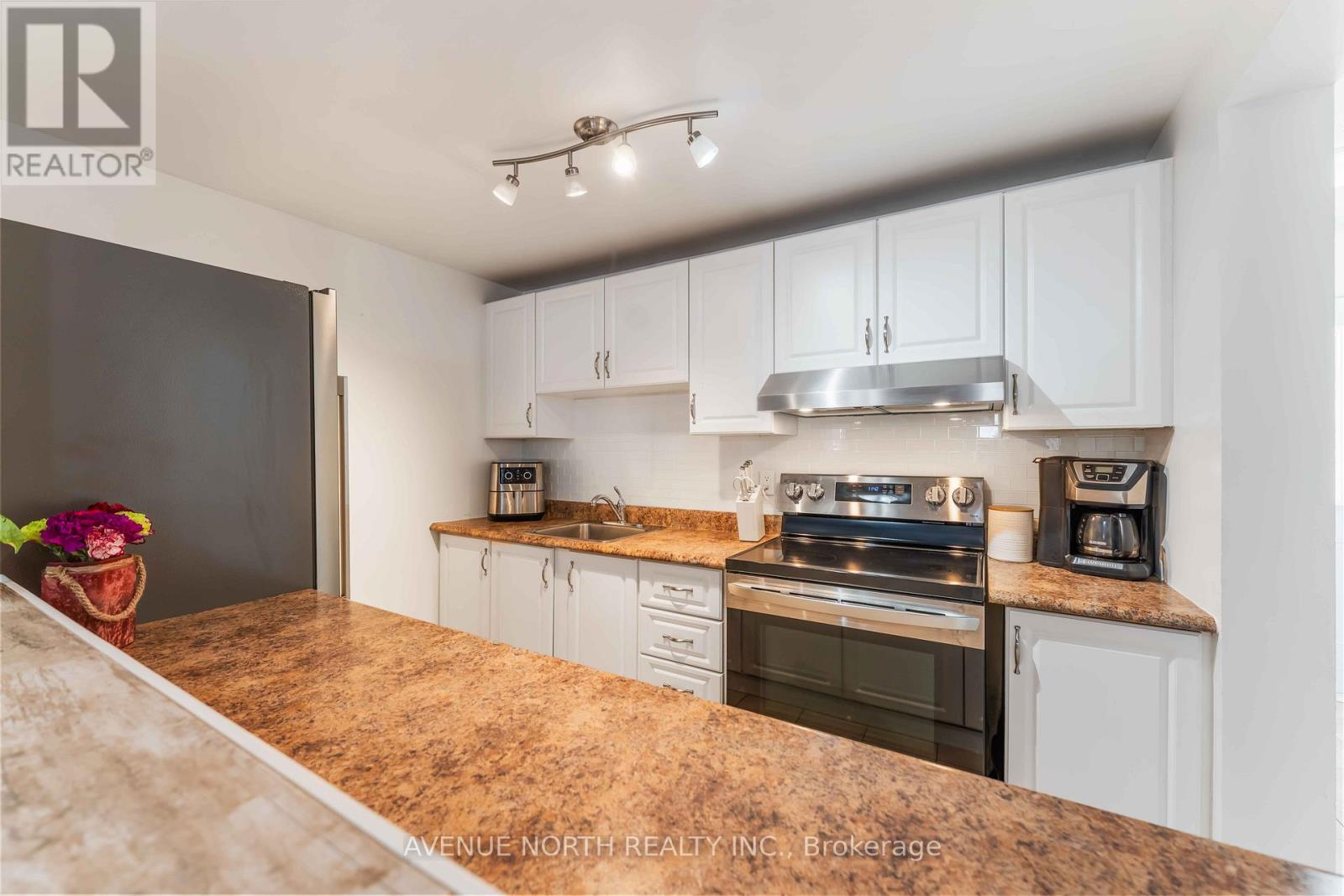 25 - 1964 Garden Park Lane, Ottawa, Ontario  K1B 5B2 - Photo 12 - X13001648