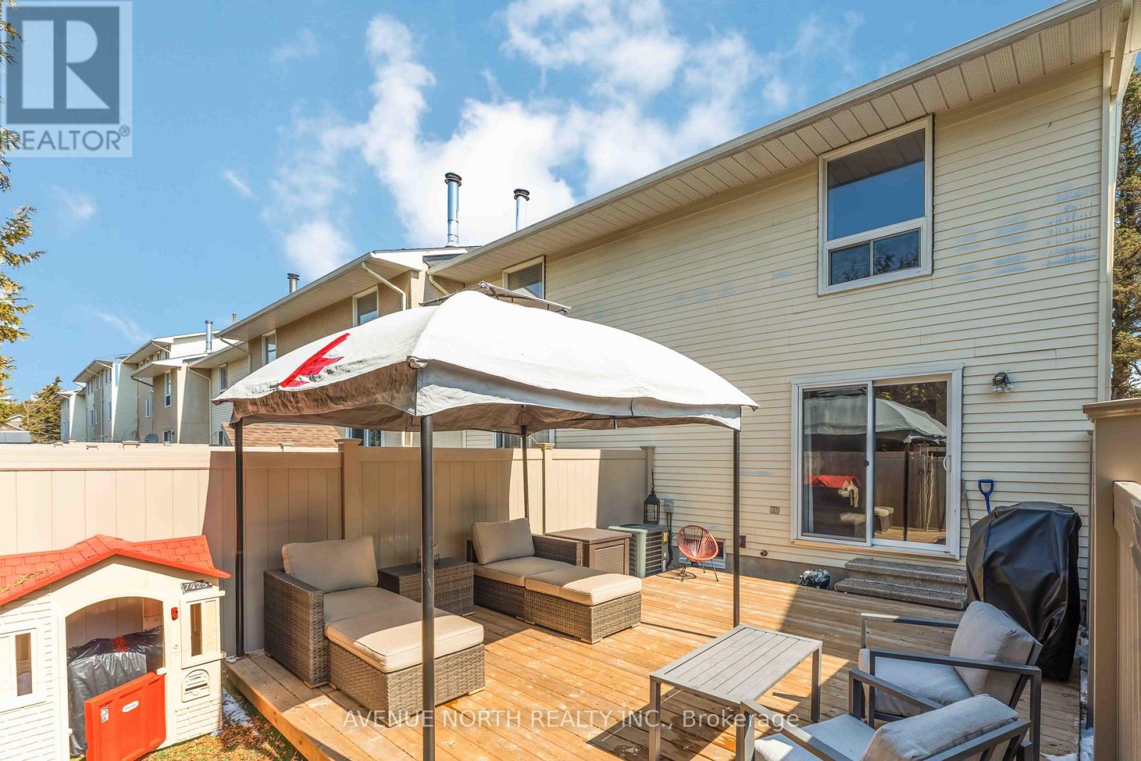 25 - 1964 Garden Park Lane, Ottawa, Ontario  K1B 5B2 - Photo 30 - X13001648