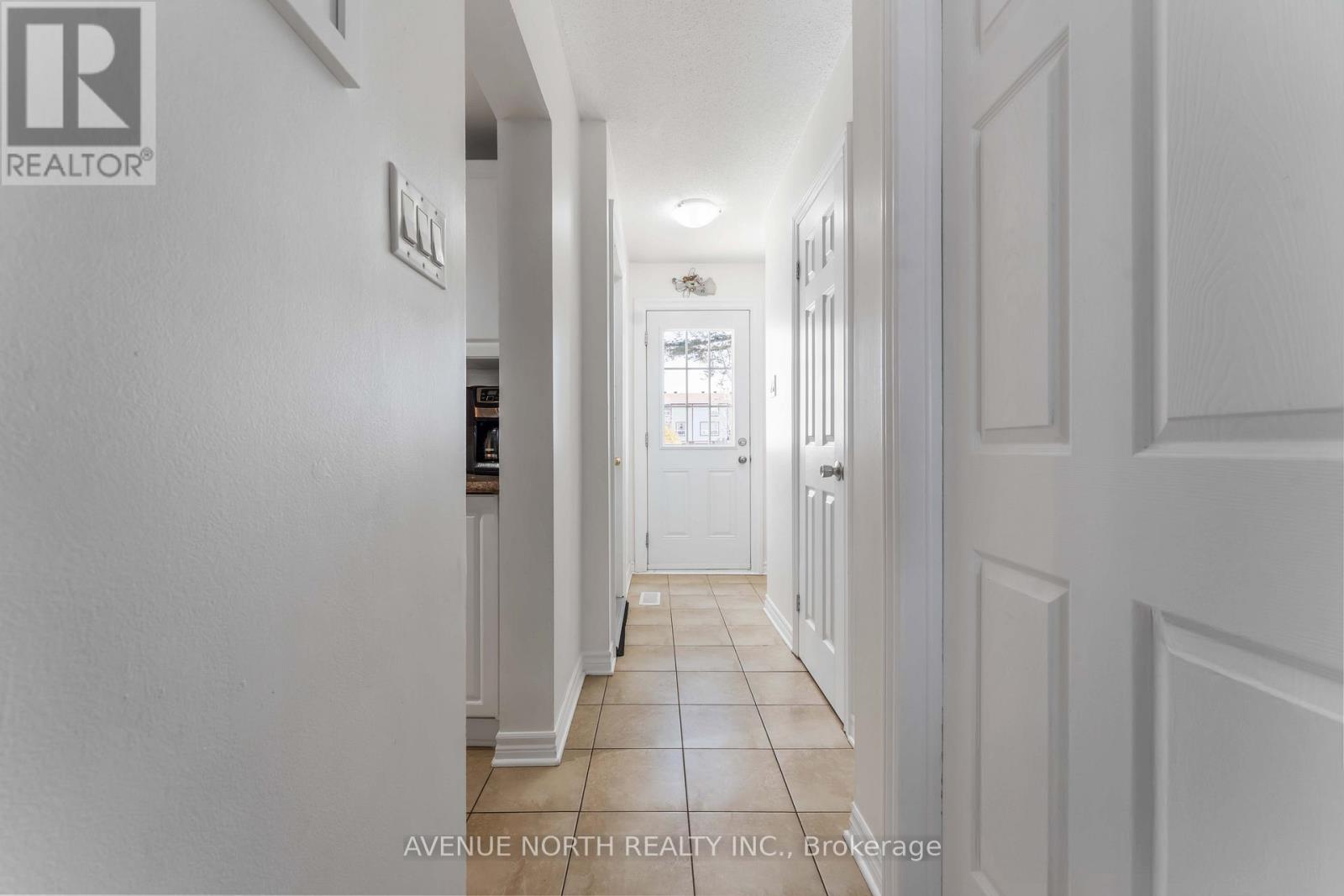 25 - 1964 Garden Park Lane, Ottawa, Ontario  K1B 5B2 - Photo 5 - X13001648