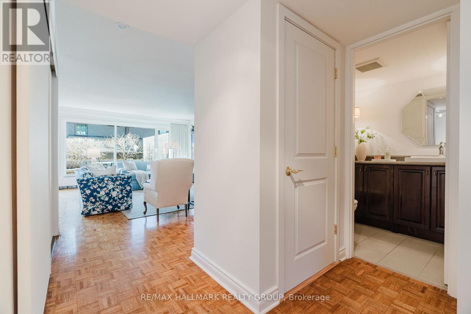 Th2 - 300 Queen Elizabeth Drive, Ottawa, Ontario K1S 3M6 - Photo 9 - X13001738