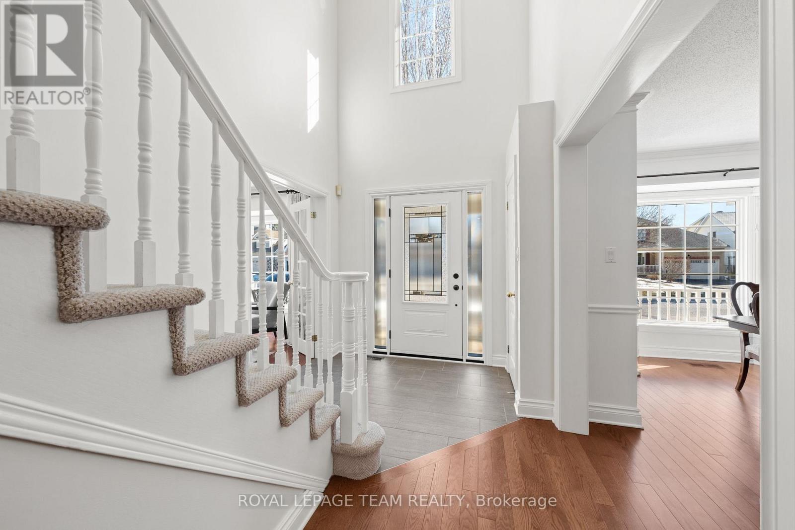 30 Crantham Crescent, Ottawa, Ontario K2S 1R2 - Photo 5 - X13001816