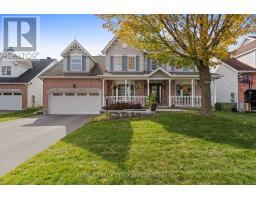 30 CRANTHAM CRESCENT, Ottawa, Ontario