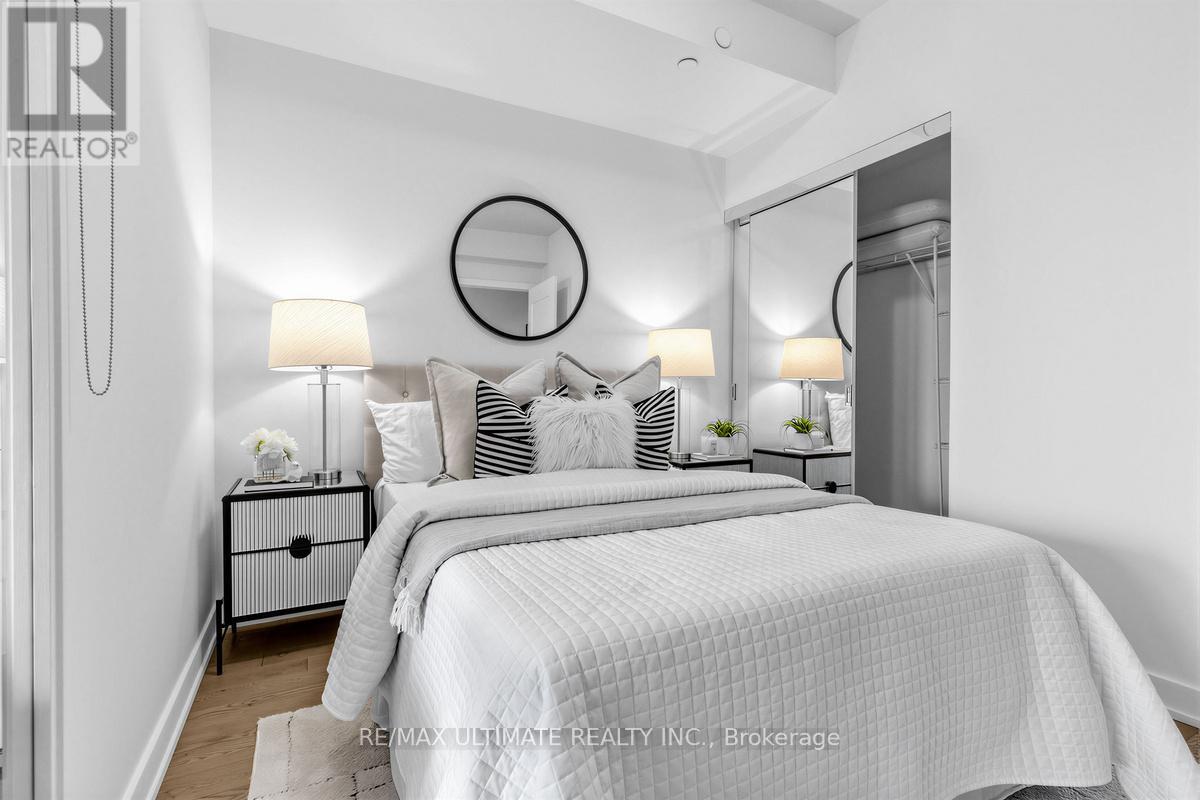 2508 - 330 Richmond Street W, Toronto, Ontario  M5V 1X2 - Photo 13 - C13001488