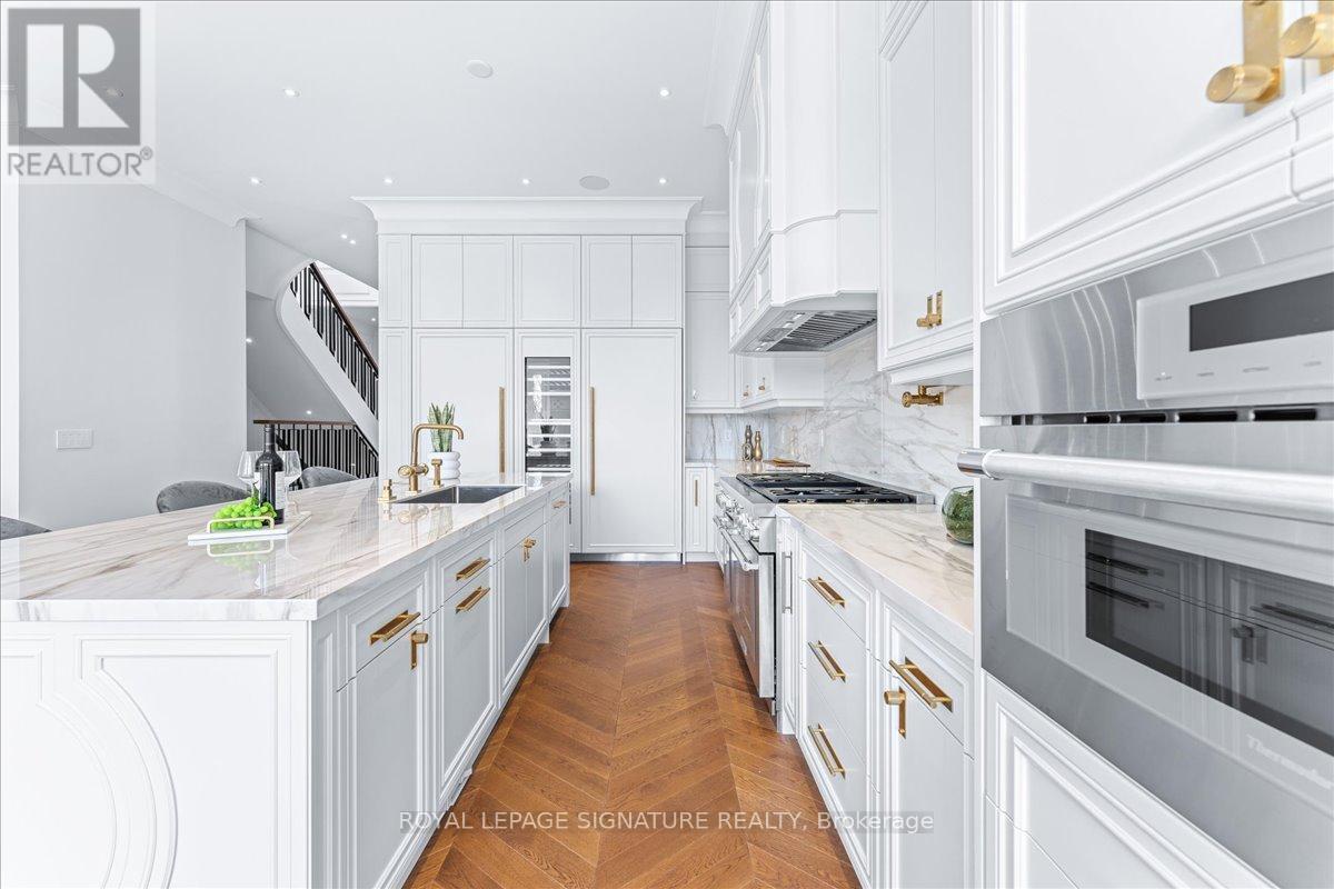 505 Soudan Avenue, Toronto, Ontario  M4S 1X1 - Photo 3 - C13001524