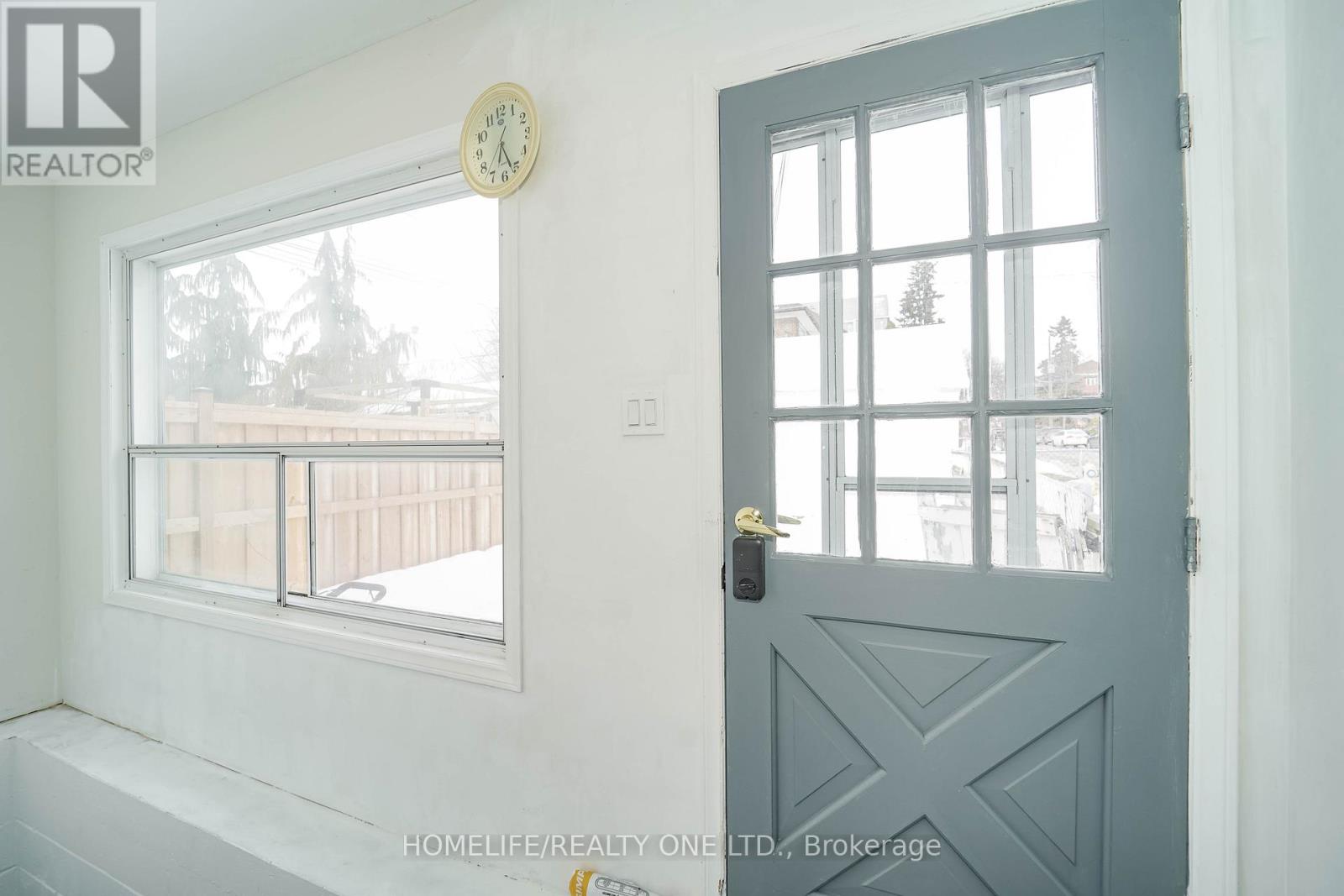 104 Benson Avenue, Toronto, Ontario  M6G 2J1 - Photo 19 - C13001630