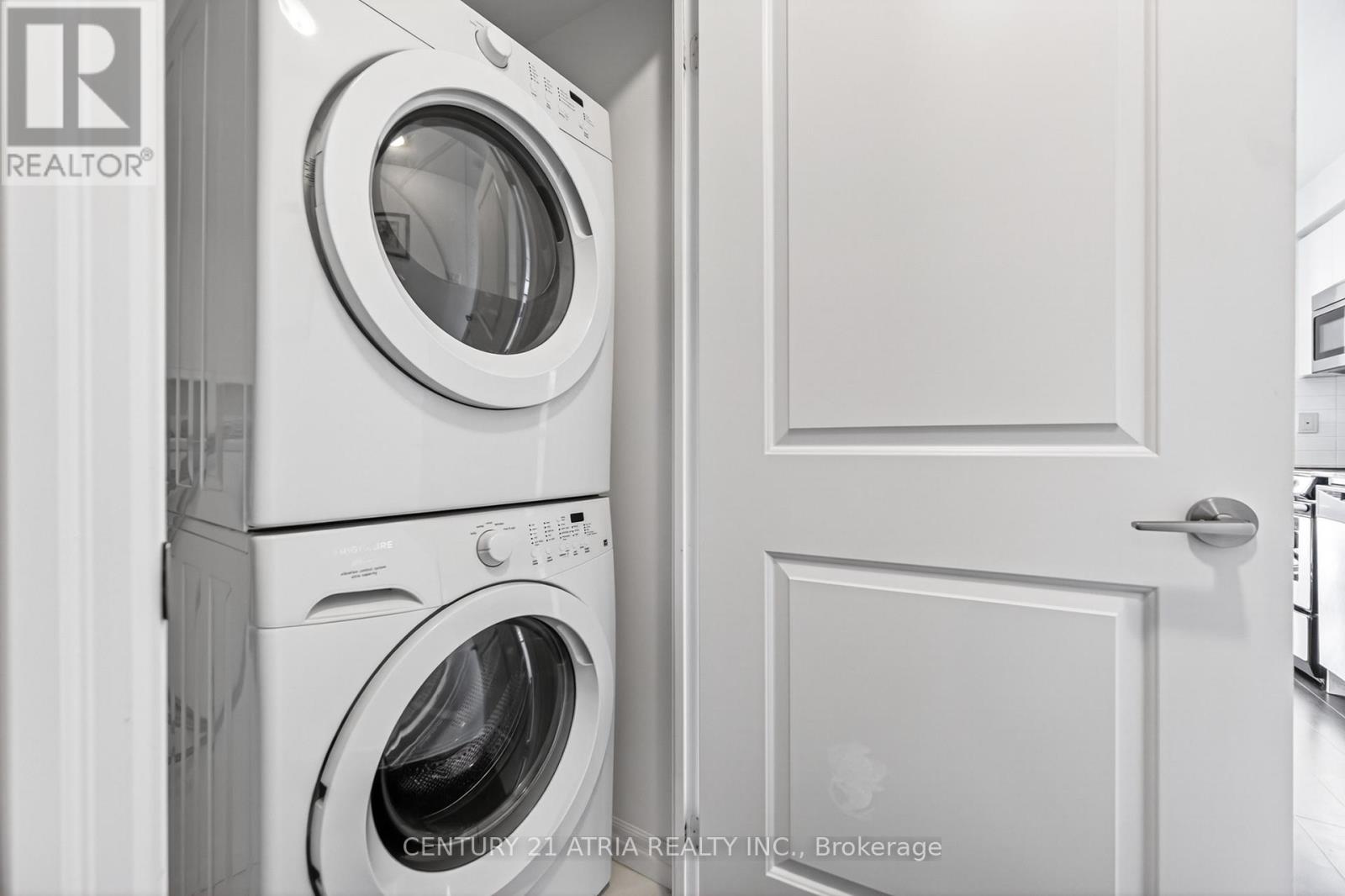 2707 - 2015 Sheppard Avenue E, Toronto, Ontario  M2J 0B3 - Photo 19 - C13001634