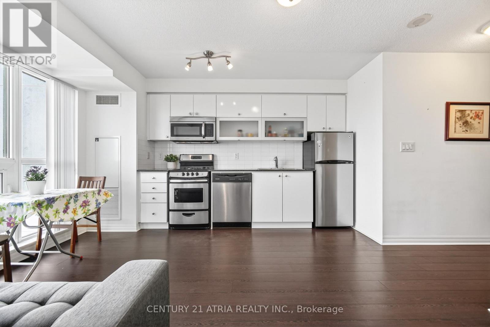 2707 - 2015 Sheppard Avenue E, Toronto, Ontario  M2J 0B3 - Photo 4 - C13001634