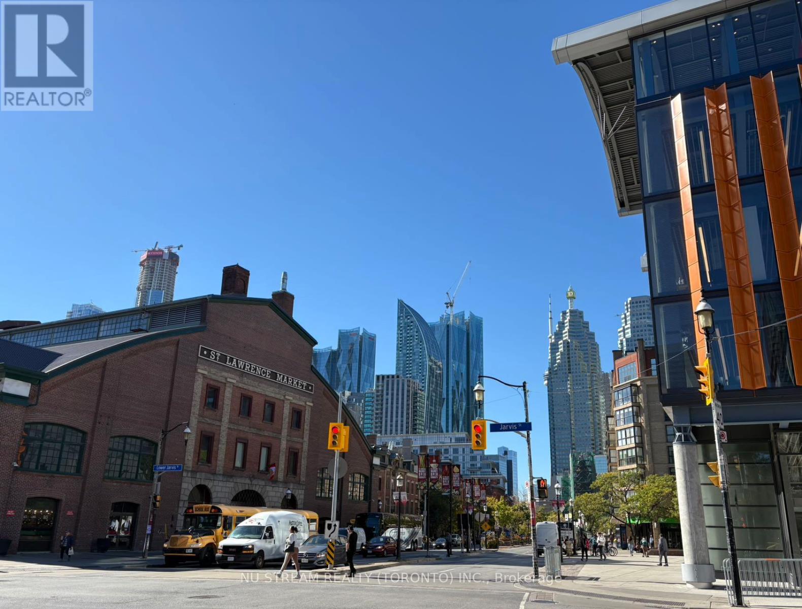 301 - 100 FRONT STREET E, Toronto, Ontario